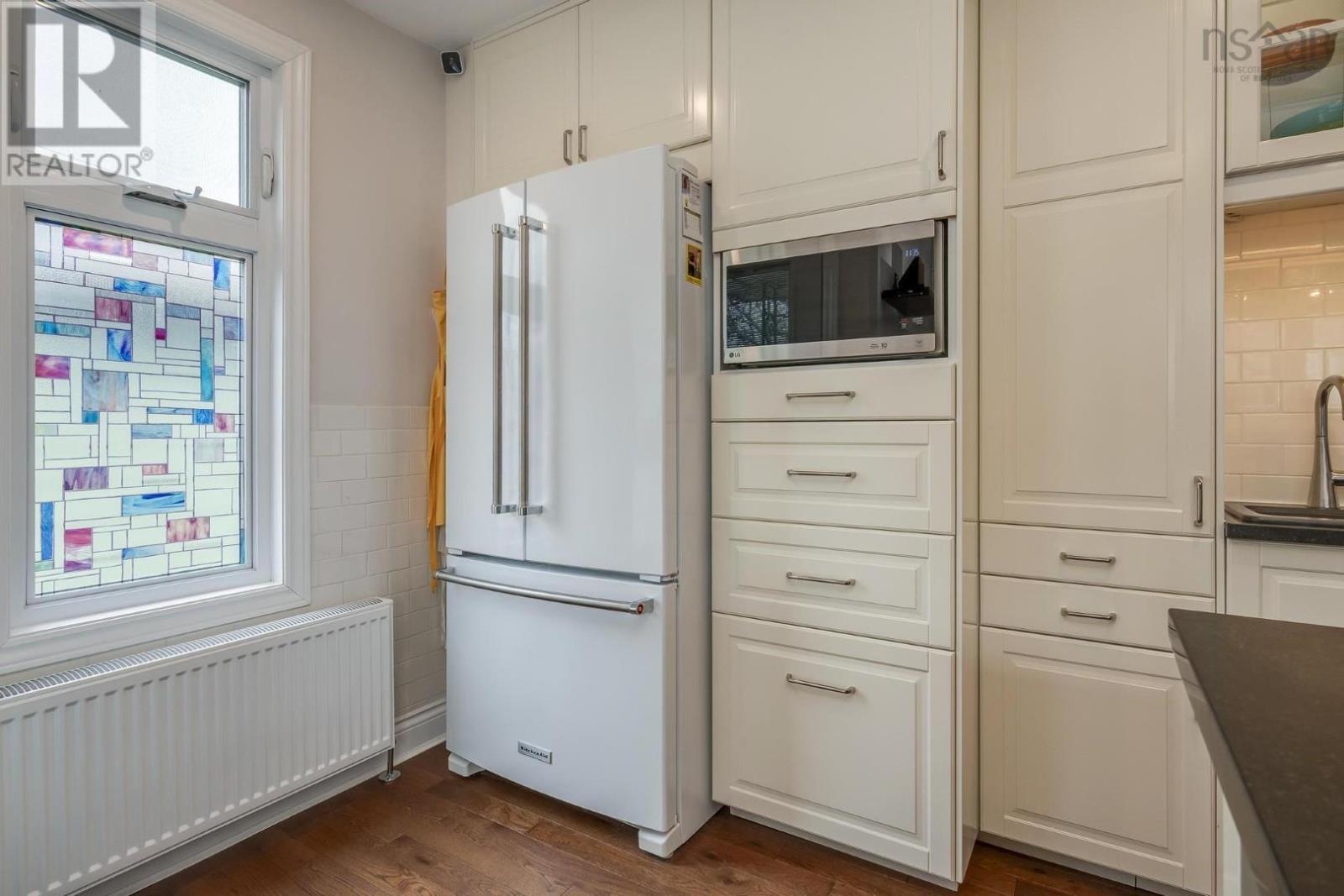 7133 Murdoch Avenue, Halifax, Nova Scotia  B3L 2G9 - Photo 17 - 202504655