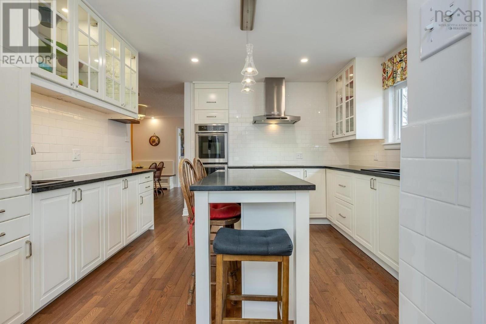 7133 Murdoch Avenue, Halifax, Nova Scotia  B3L 2G9 - Photo 18 - 202504655