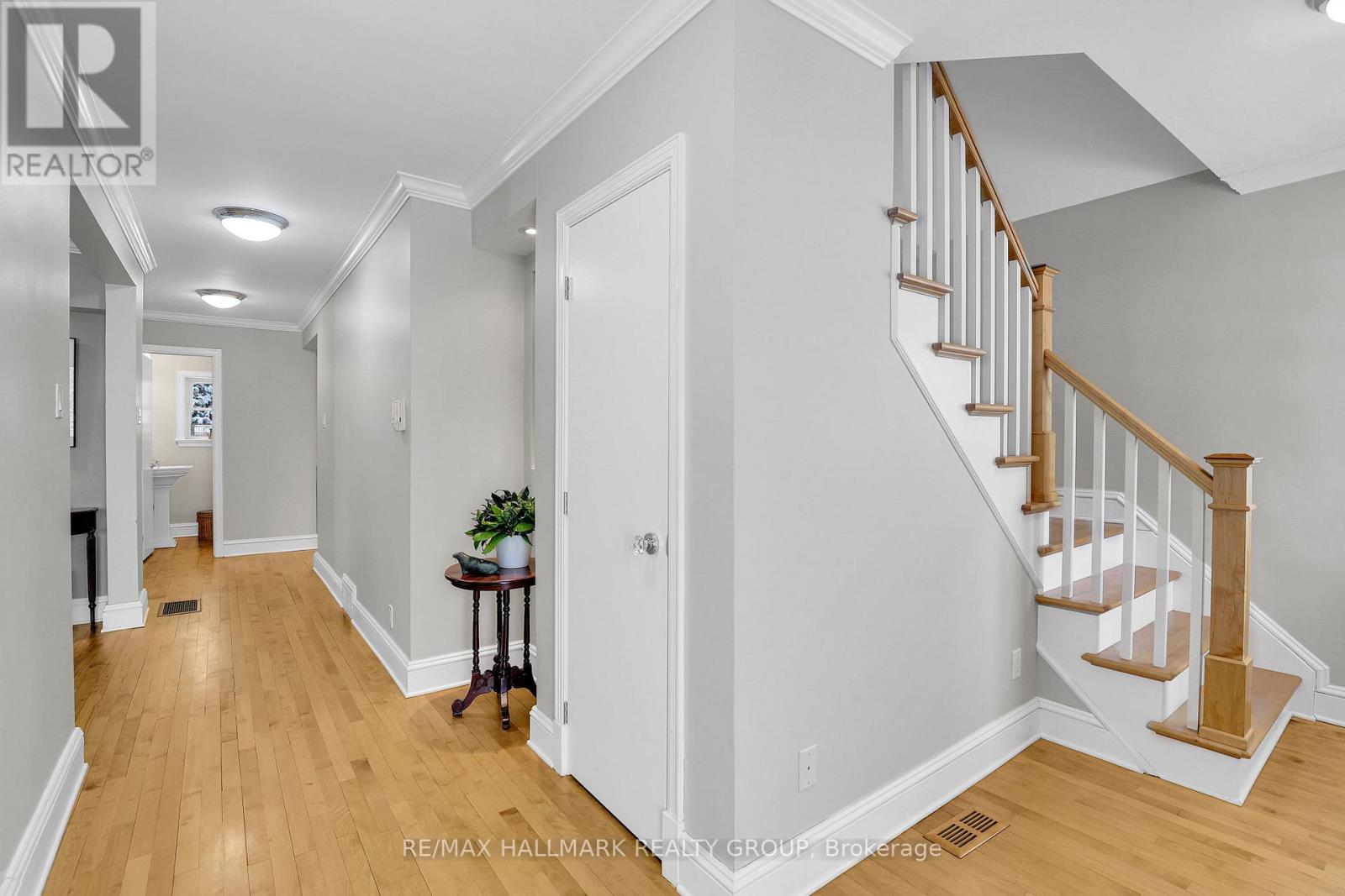 108 Clearview Avenue, Ottawa, Ontario  K1Y 2K9 - Photo 6 - X12014382