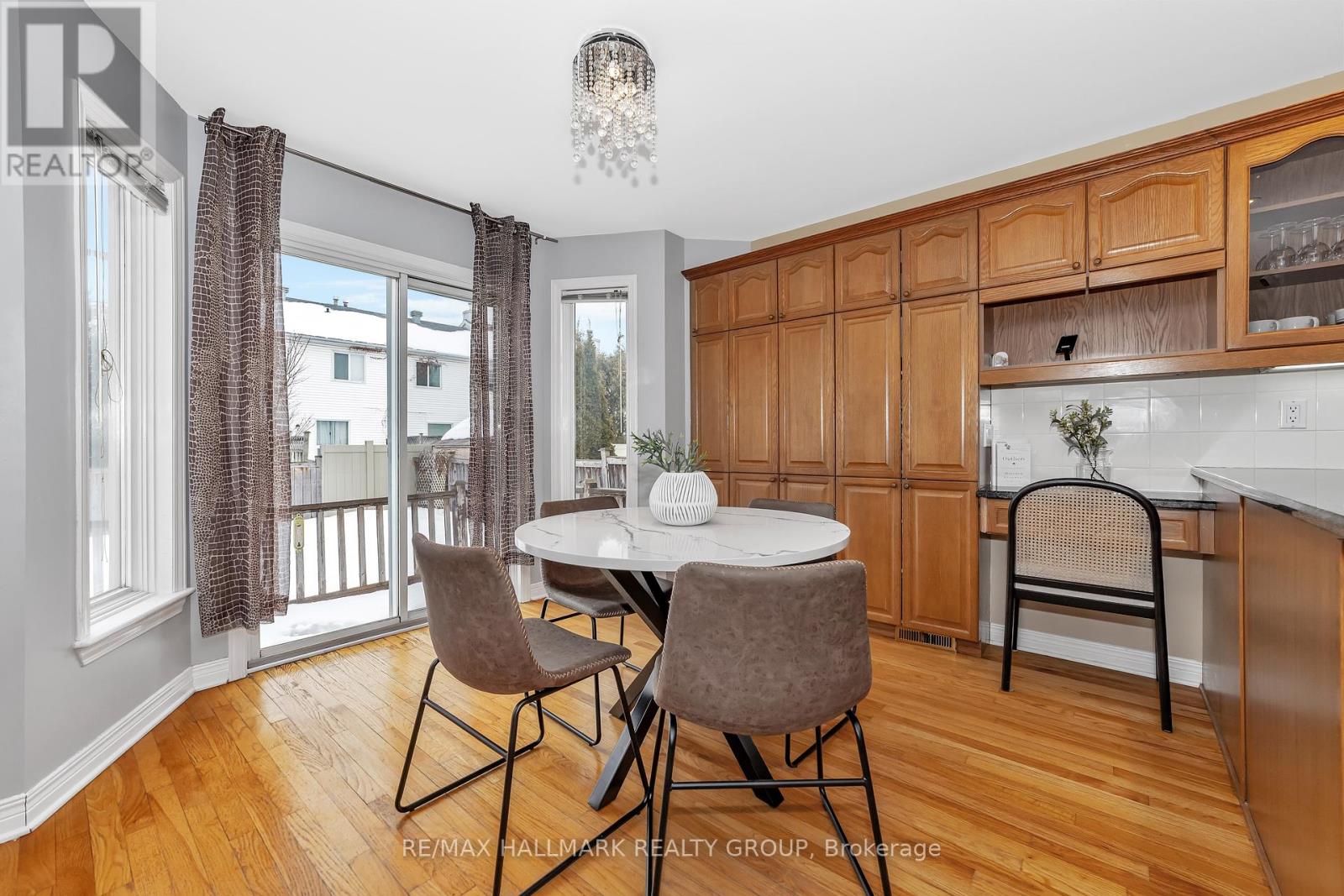 Property at 63 NEWBOROUGH CRESCENT image 5