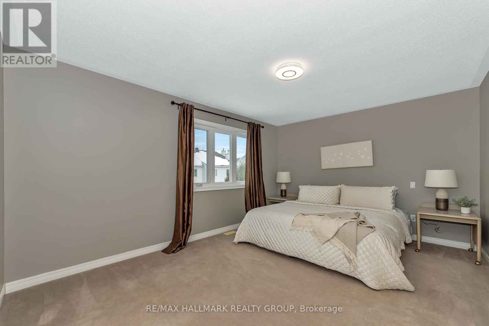 63 Newborough Crescent, Ottawa, Ontario  K2G 6A5 - Photo 7 - X12014440