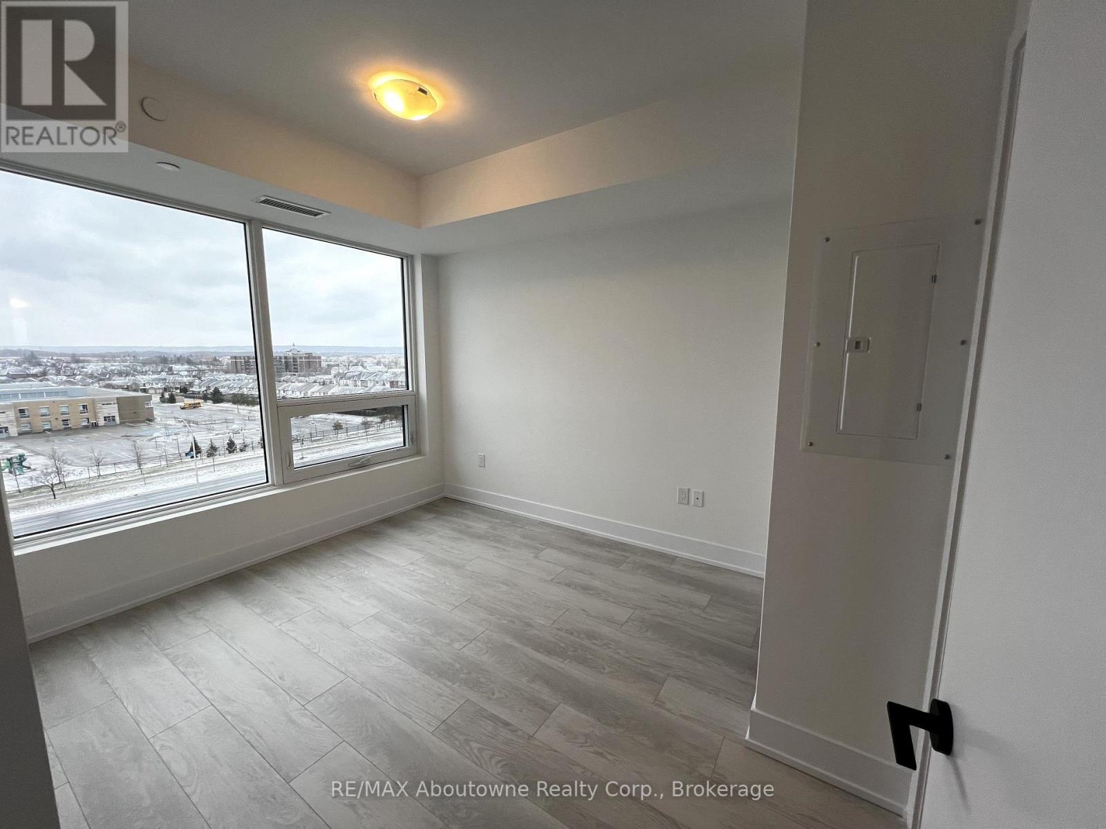 532 - 2450 Old Bronte Road, Oakville, Ontario  L6M 4J2 - Photo 19 - W12014426