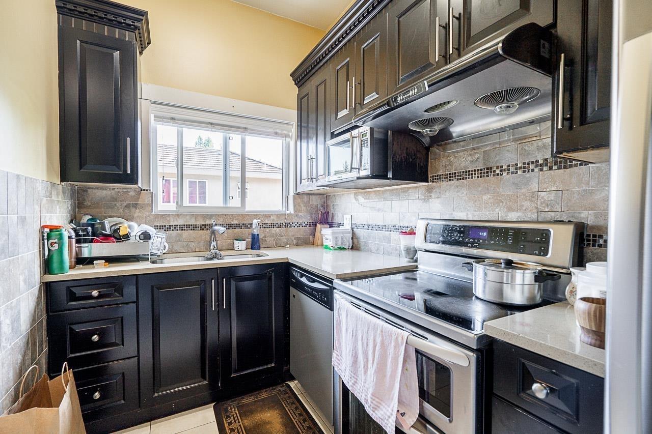 9316 125 Street, Surrey, British Columbia  V3V 4X6 - Photo 9 - R2975410