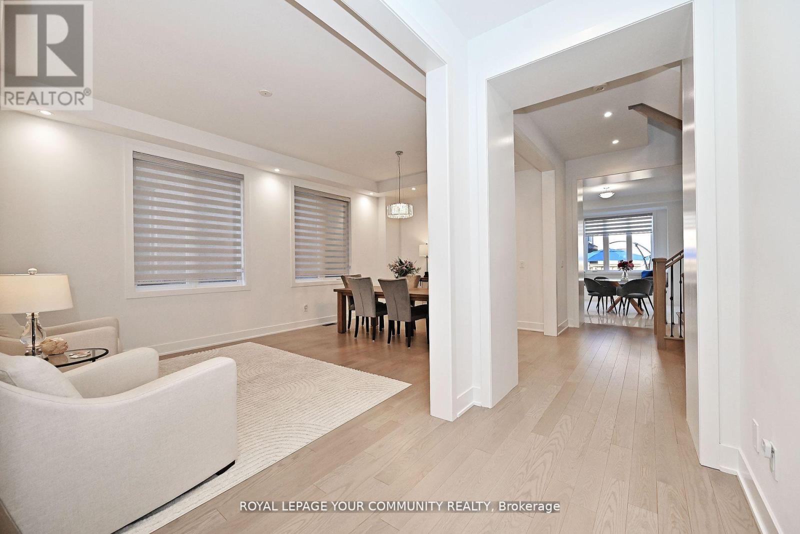 Property at 26 CONCERT HILL WAY image 5