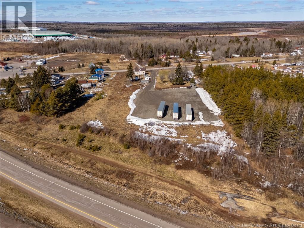 1656 Shediac Road, Moncton, New Brunswick  E1A 7B4 - Photo 9 - NB113552