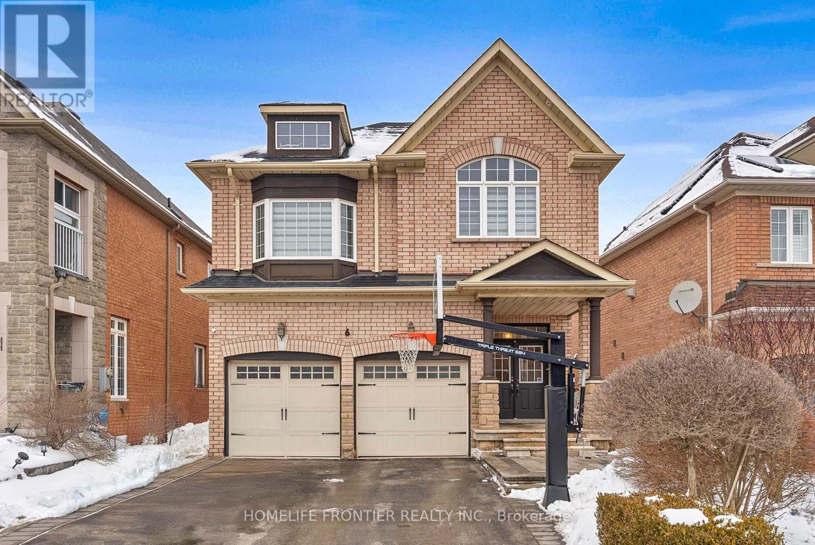 6 Strauss Road, Vaughan, Ontario  L4J 8Z6 - Photo 1 - N12011844