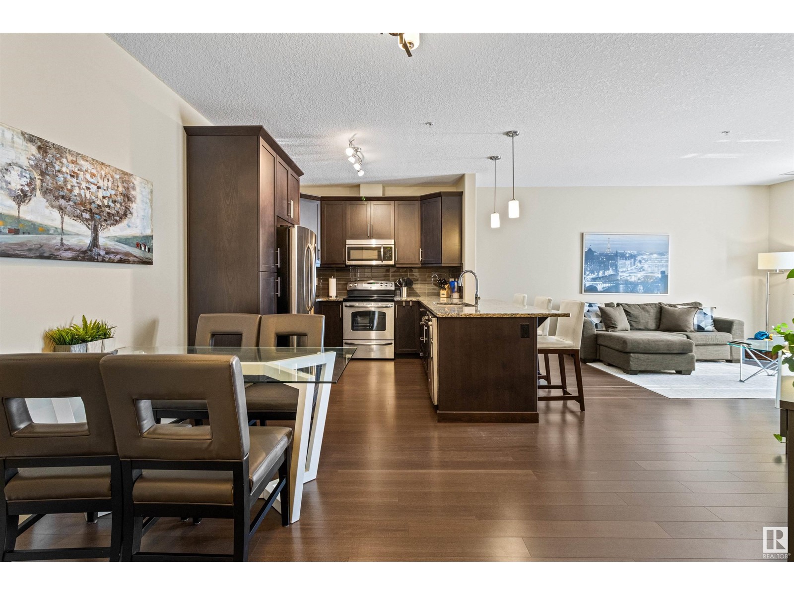 Property at #237 6079 MAYNARD WY NW image 3