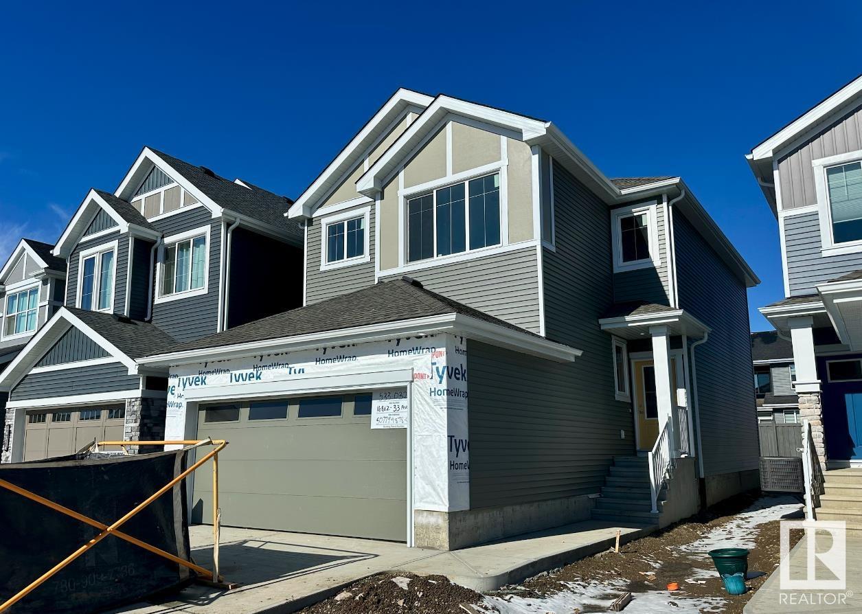 Property at 16812 33 AV SW image 1