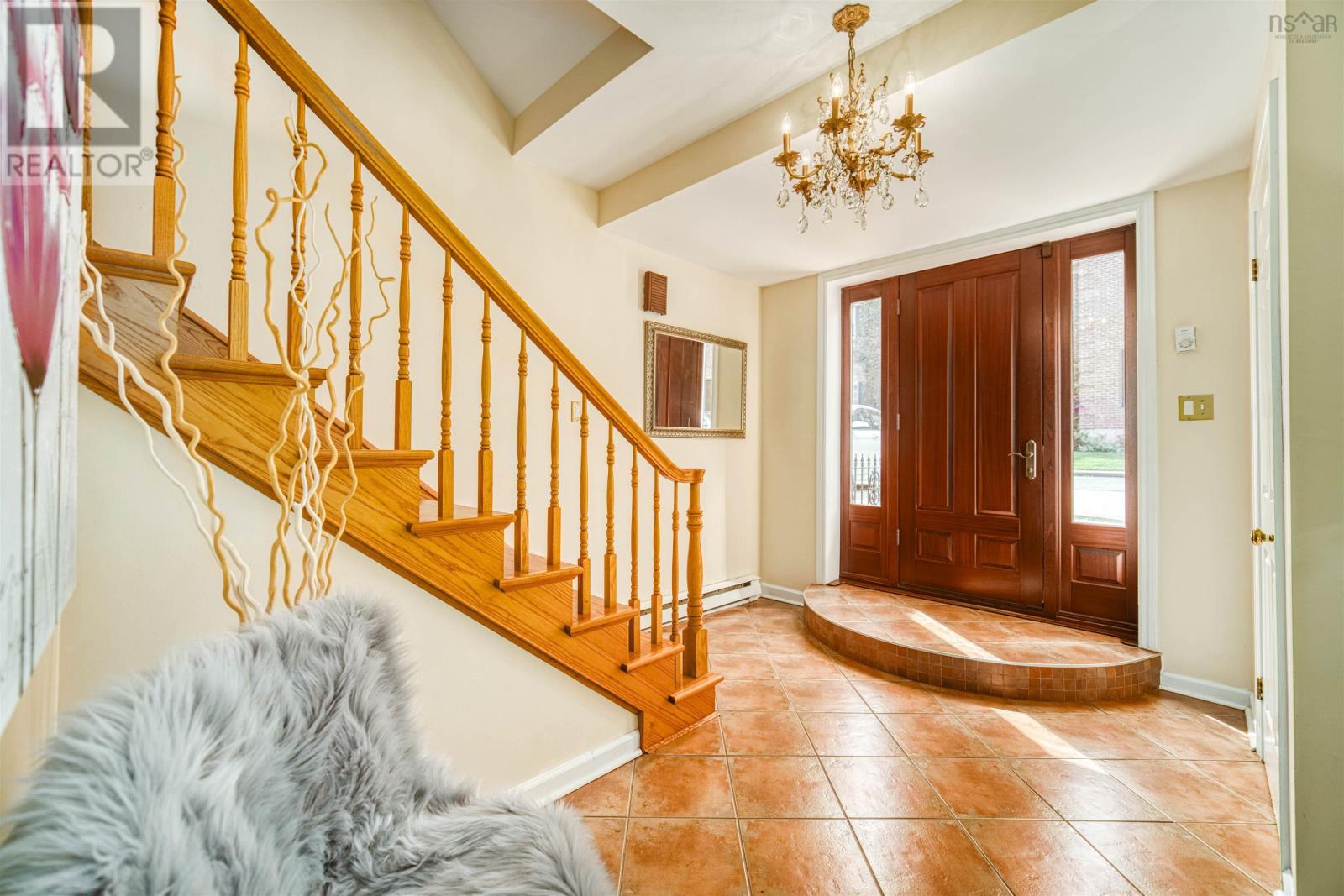 951 Lindola Place, Halifax, Nova Scotia  B3H 4M1 - Photo 2 - 202504657