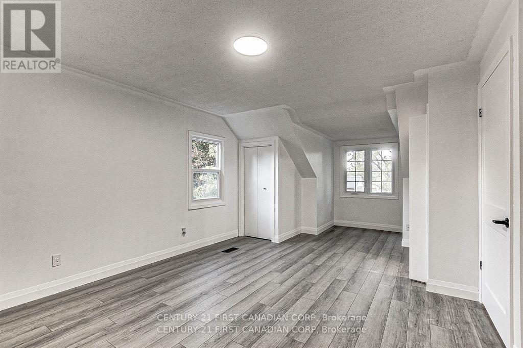 347 Thiel Street, London East, Ontario  N5W 4P7 - Photo 23 - X12014498