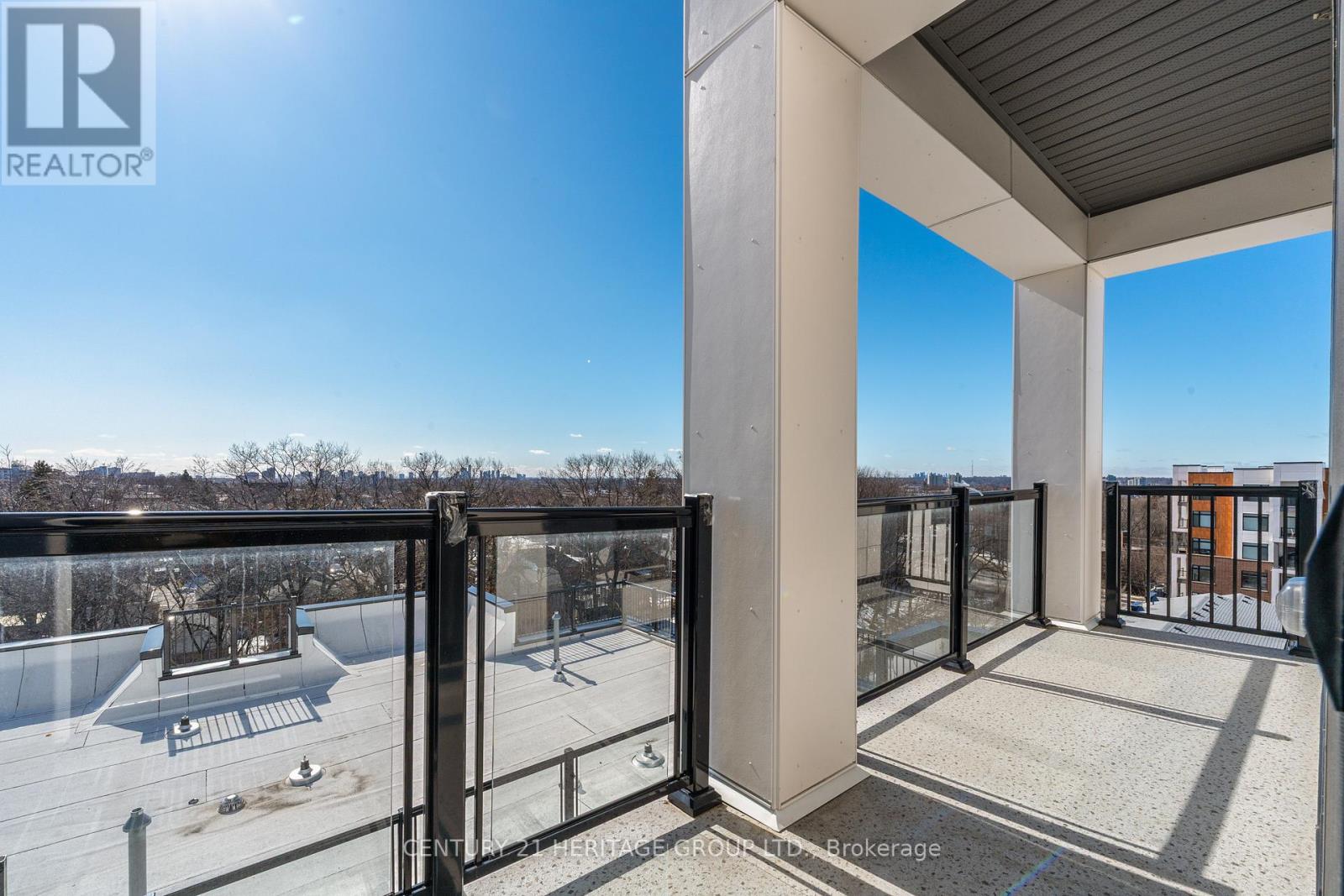 602 - 135 Canon Jackson Drive, Toronto, Ontario  M6M 0C3 - Photo 10 - W12012062
