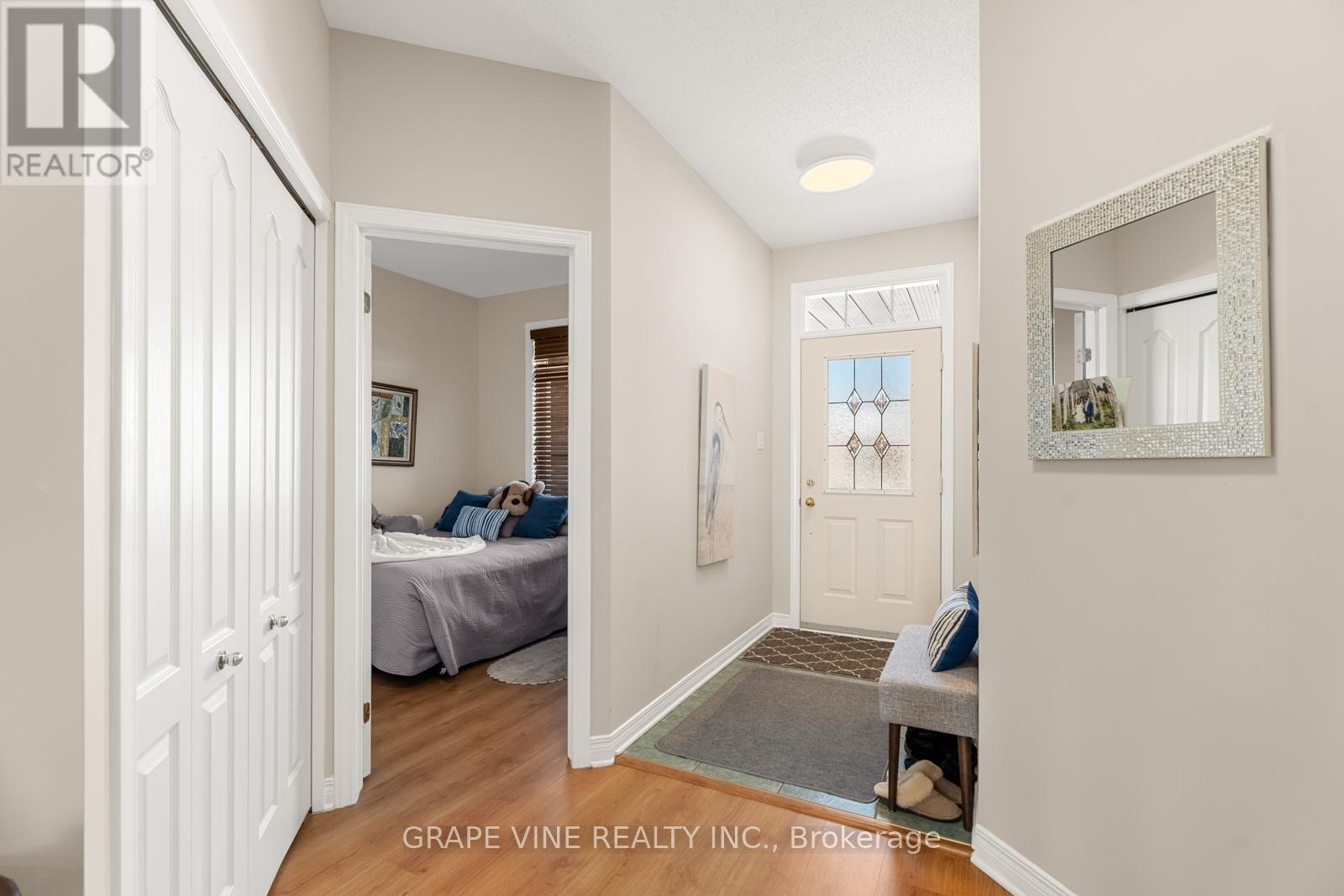 Property at 60 SABLE RUN DRIVE image 4