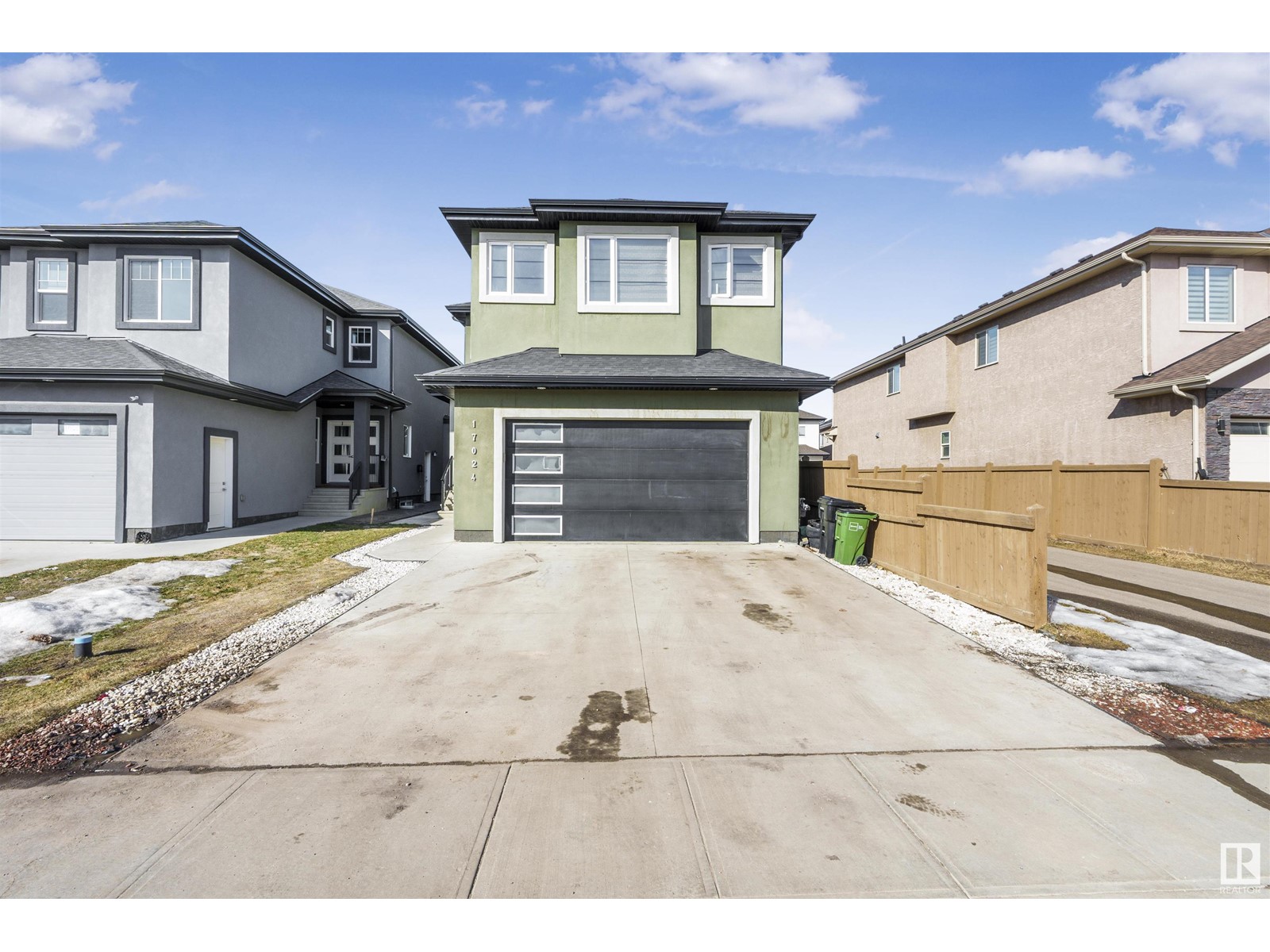 Property at 17024 62 ST NW image 1