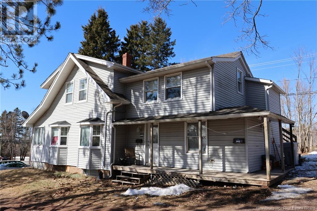 Property at 958 Amirault Street image 4