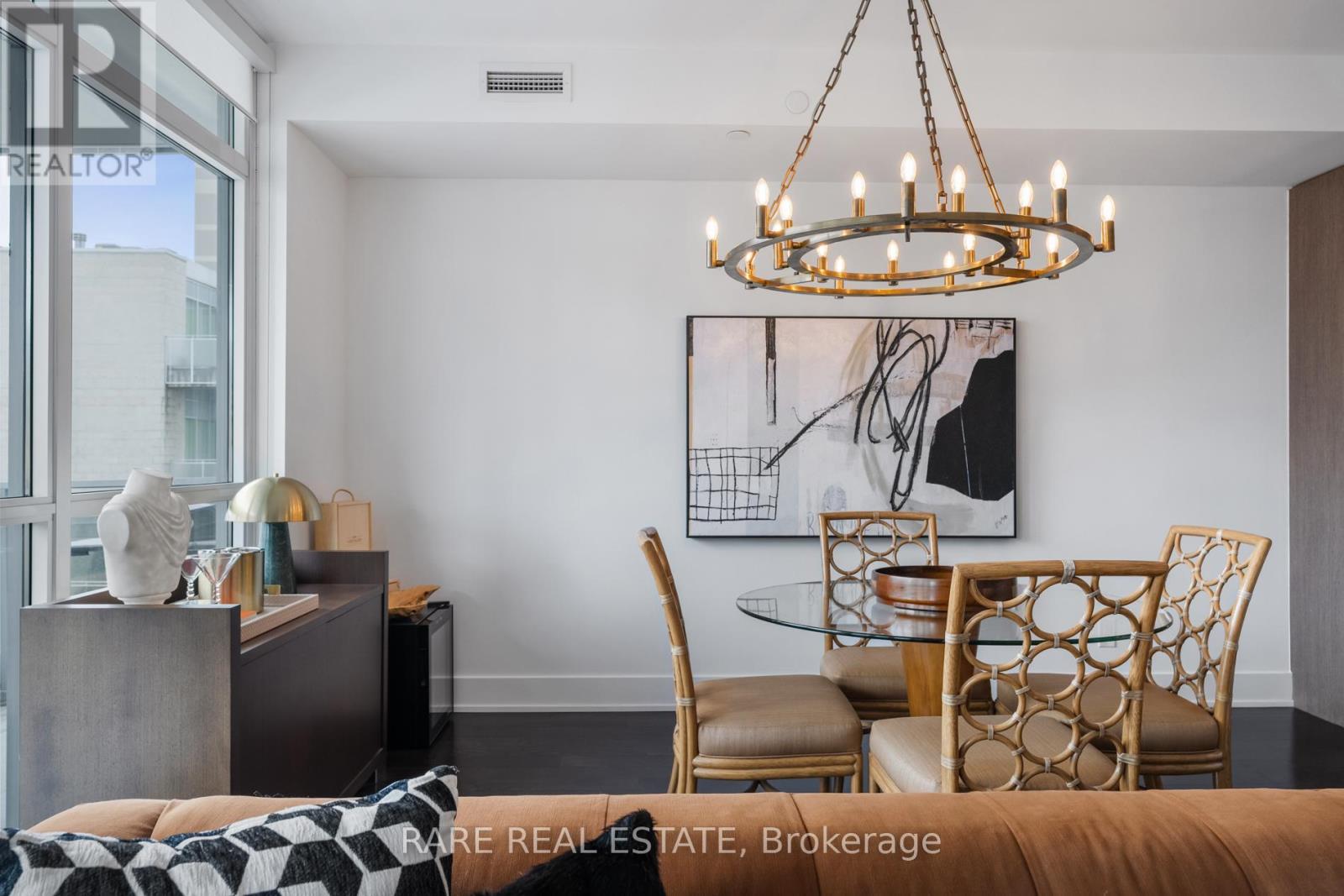 601 - 170 Avenue Road, Toronto (Annex), Ontario  M5R 0A4 - Photo 14 - C12014463