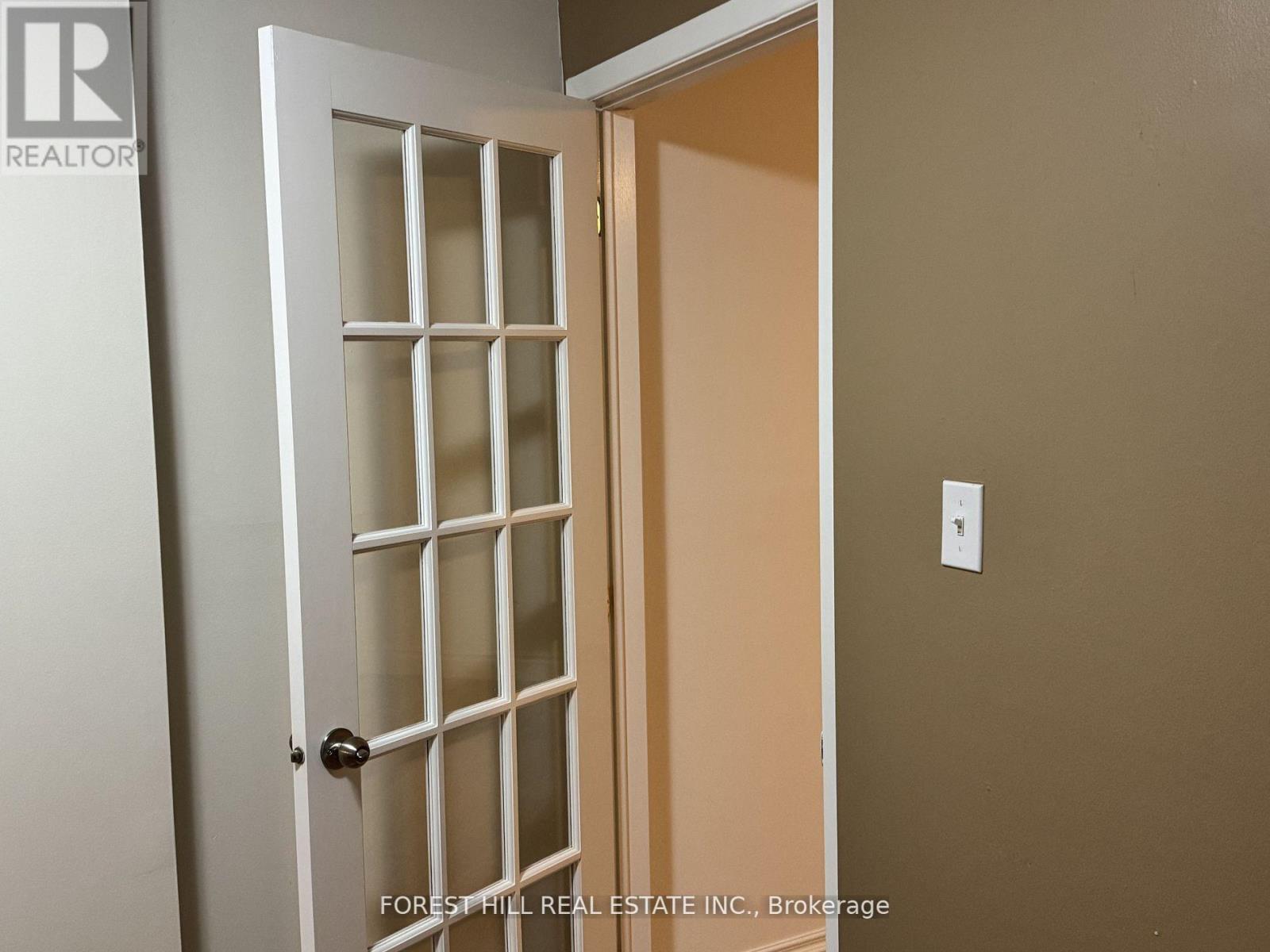 #main - 127 Summerhill Avenue, Toronto, Ontario  M4T 1B1 - Photo 7 - C12014536
