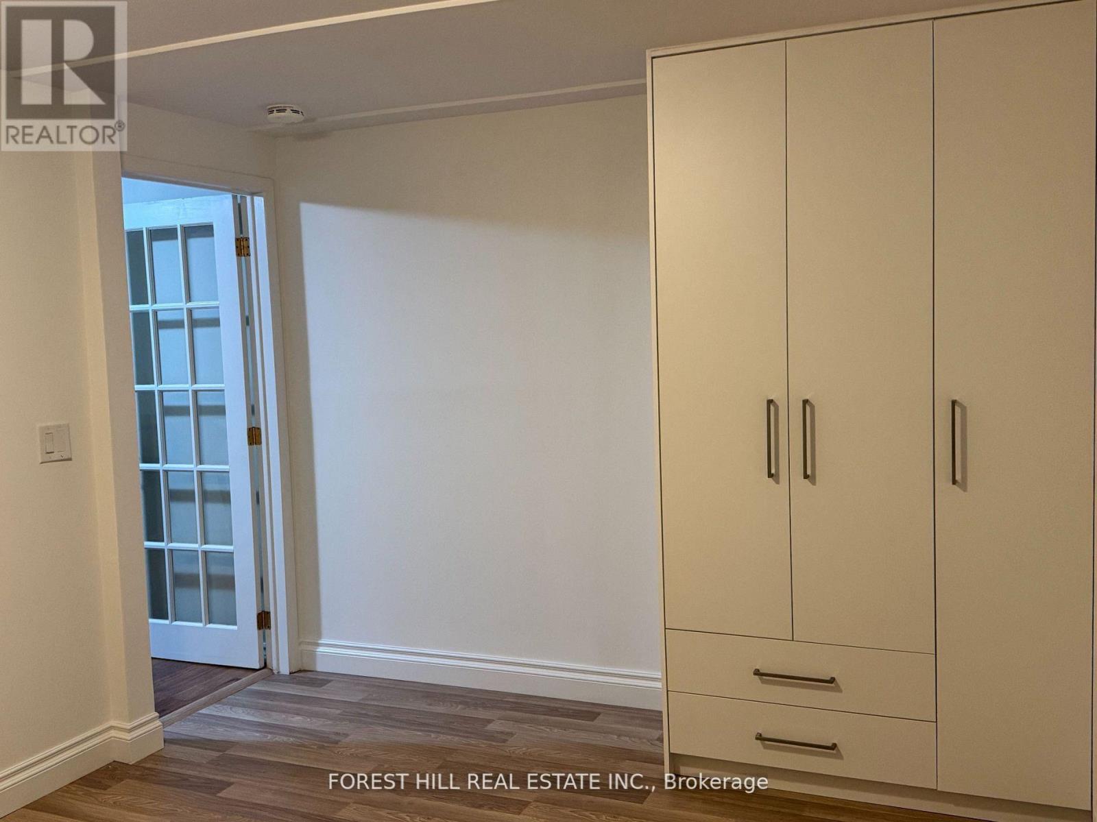 #main - 127 Summerhill Avenue, Toronto, Ontario  M4T 1B1 - Photo 9 - C12014536