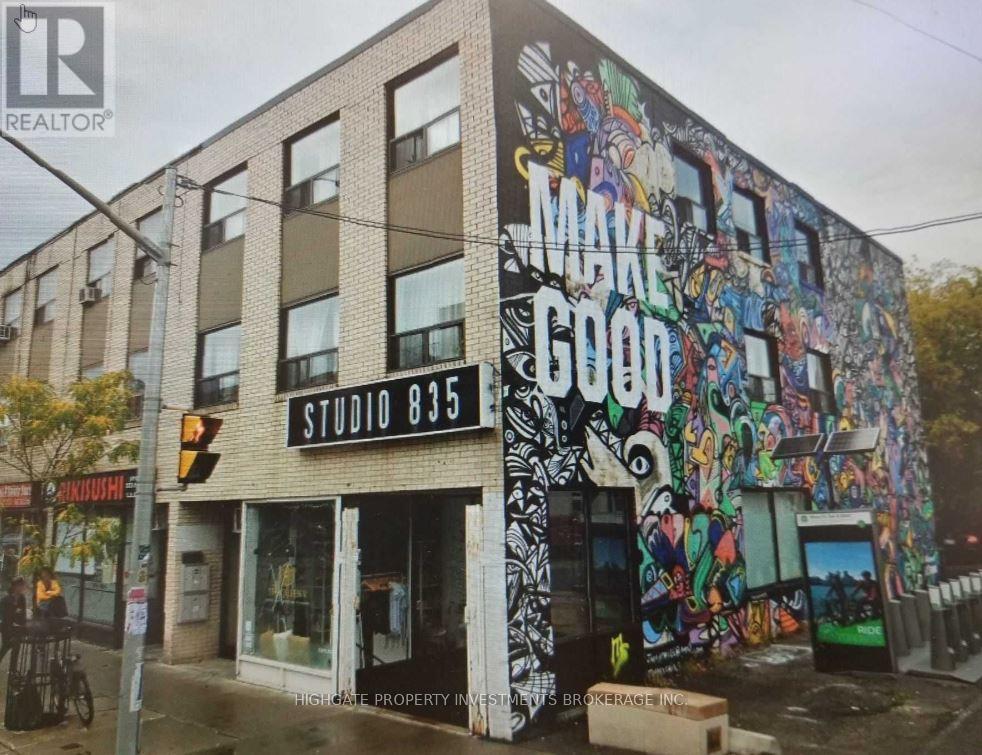 D - 835 Bloor Street W, Toronto, Ontario  M6G 1M1 - Photo 1 - C12014538