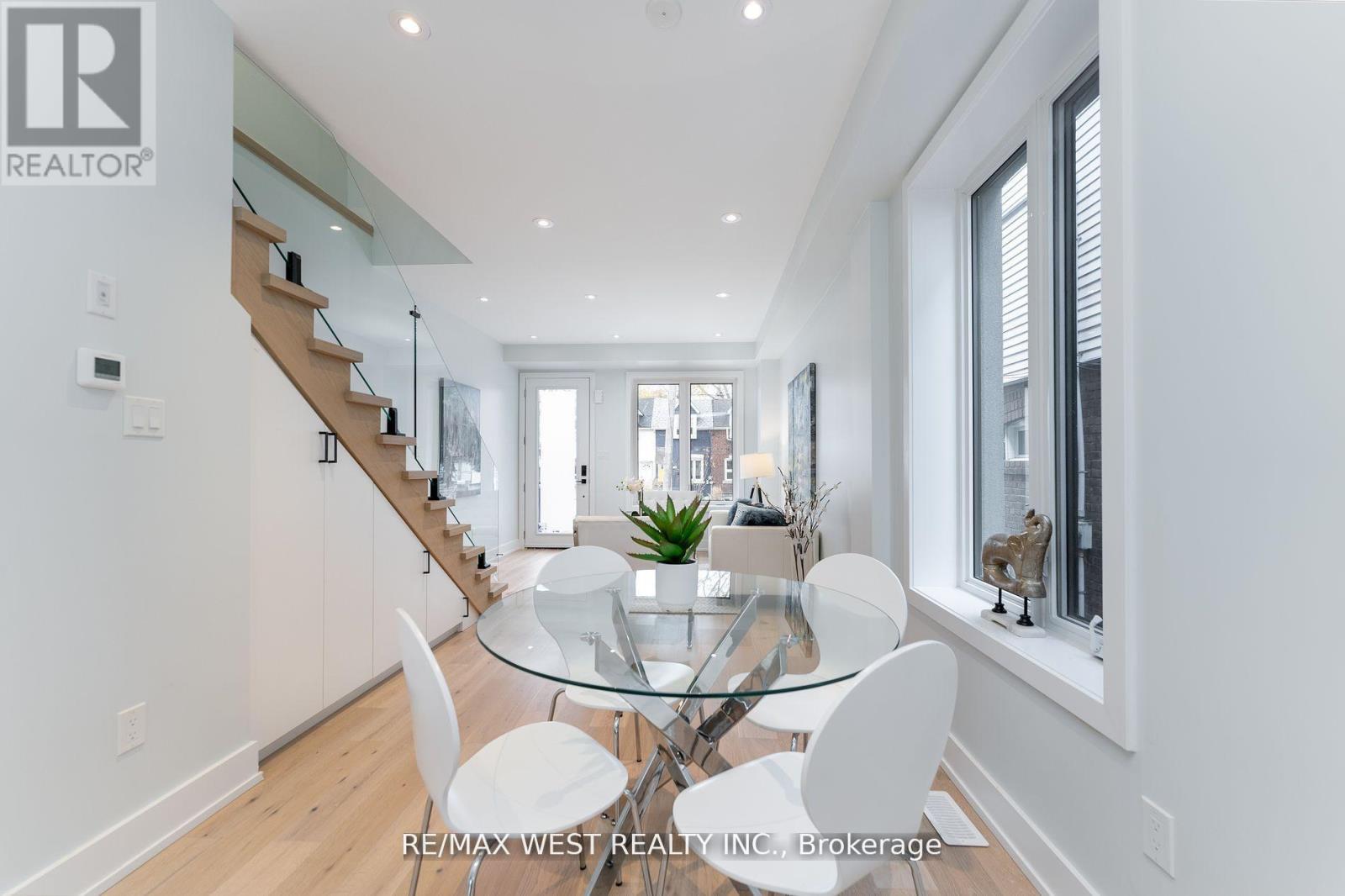 411 Main Street, Toronto (Woodbine-Lumsden), Ontario  M4C 4X2 - Photo 12 - E12014555