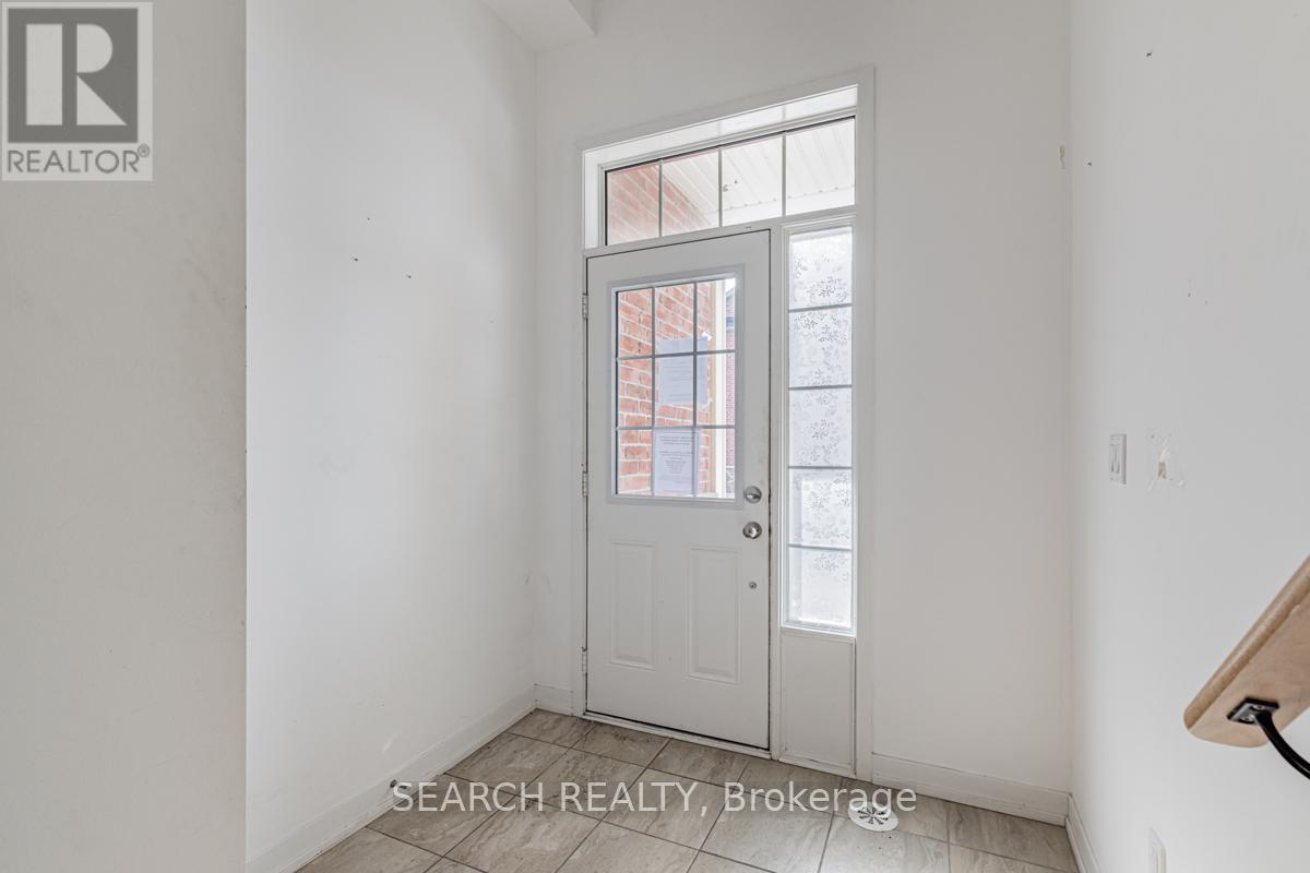 Property at 247 HARDING PARK STREET image 3