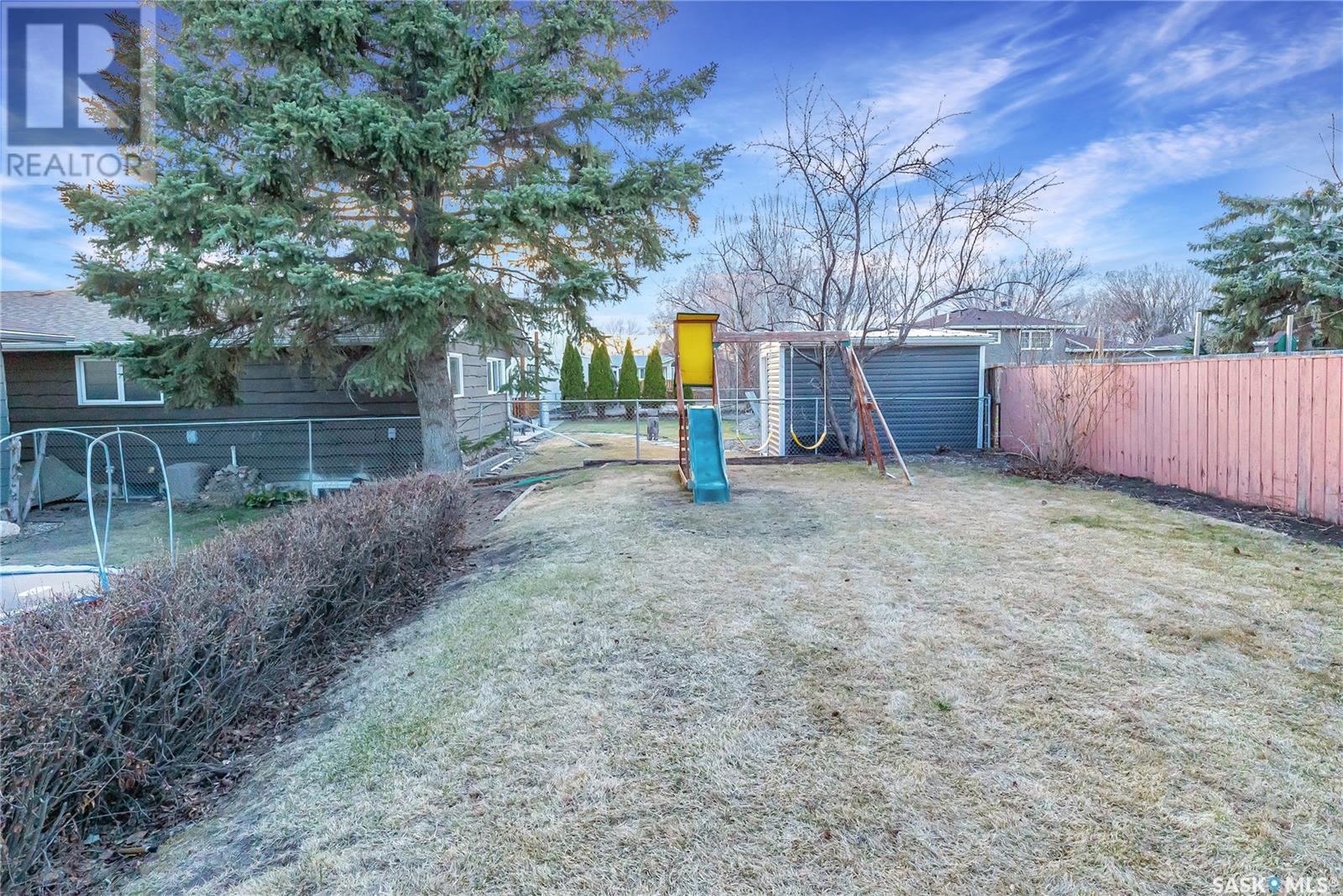 9705 97th Drive, North Battleford, Saskatchewan  S9A 3K3 - Photo 19 - SK998426