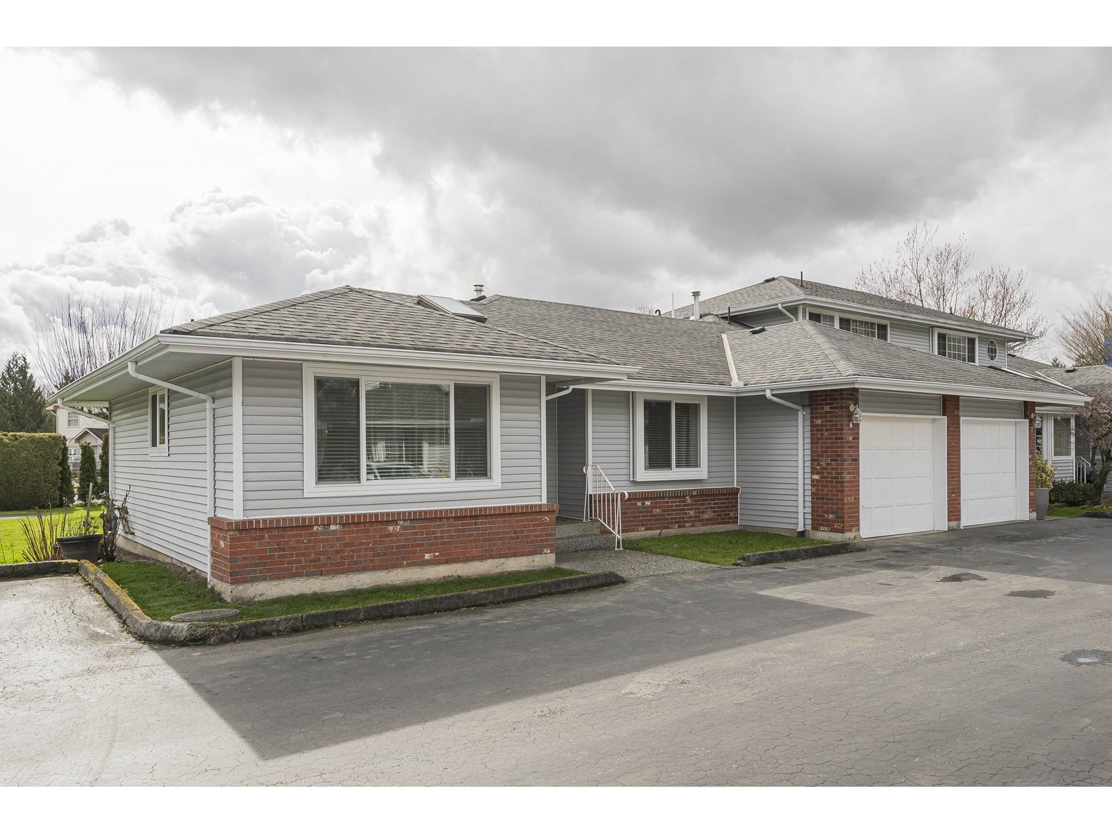 Property at 6 5365 205 STREET image 2