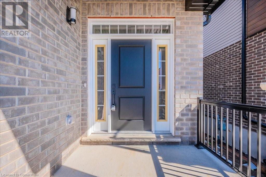 Property at 552 BALSAM POPLAR Street image 3