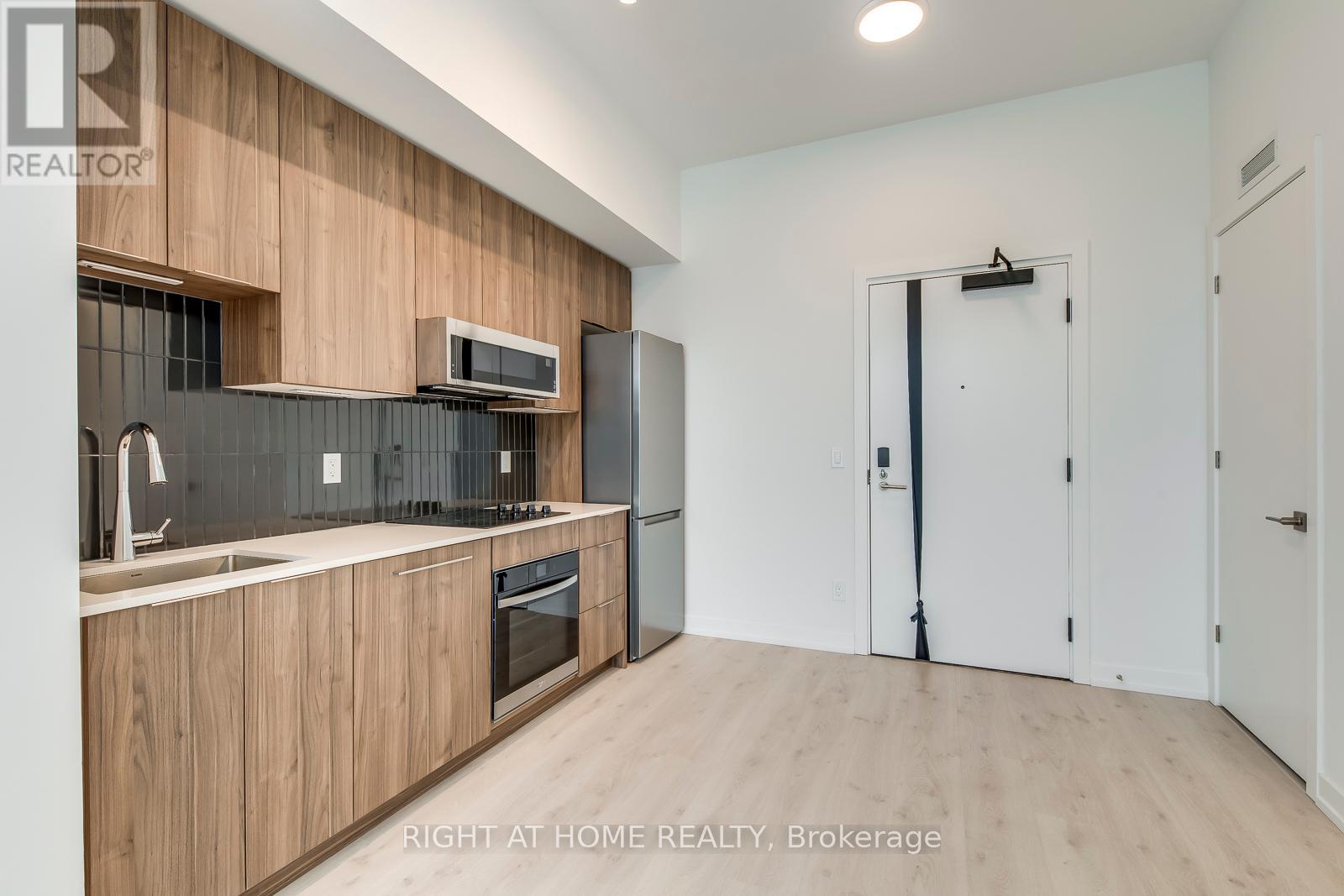 136 - 2501 Saw Whet Boulevard, Oakville, Ontario  L6M 5N2 - Photo 10 - W12014584