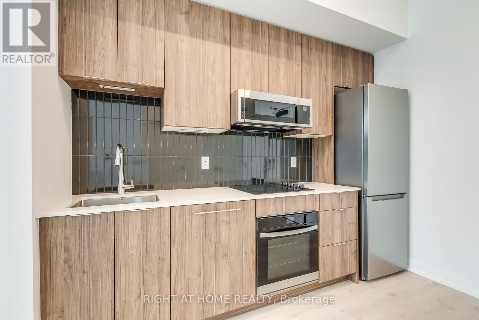 136 - 2501 Saw Whet Boulevard, Oakville, Ontario  L6M 5N2 - Photo 12 - W12014584