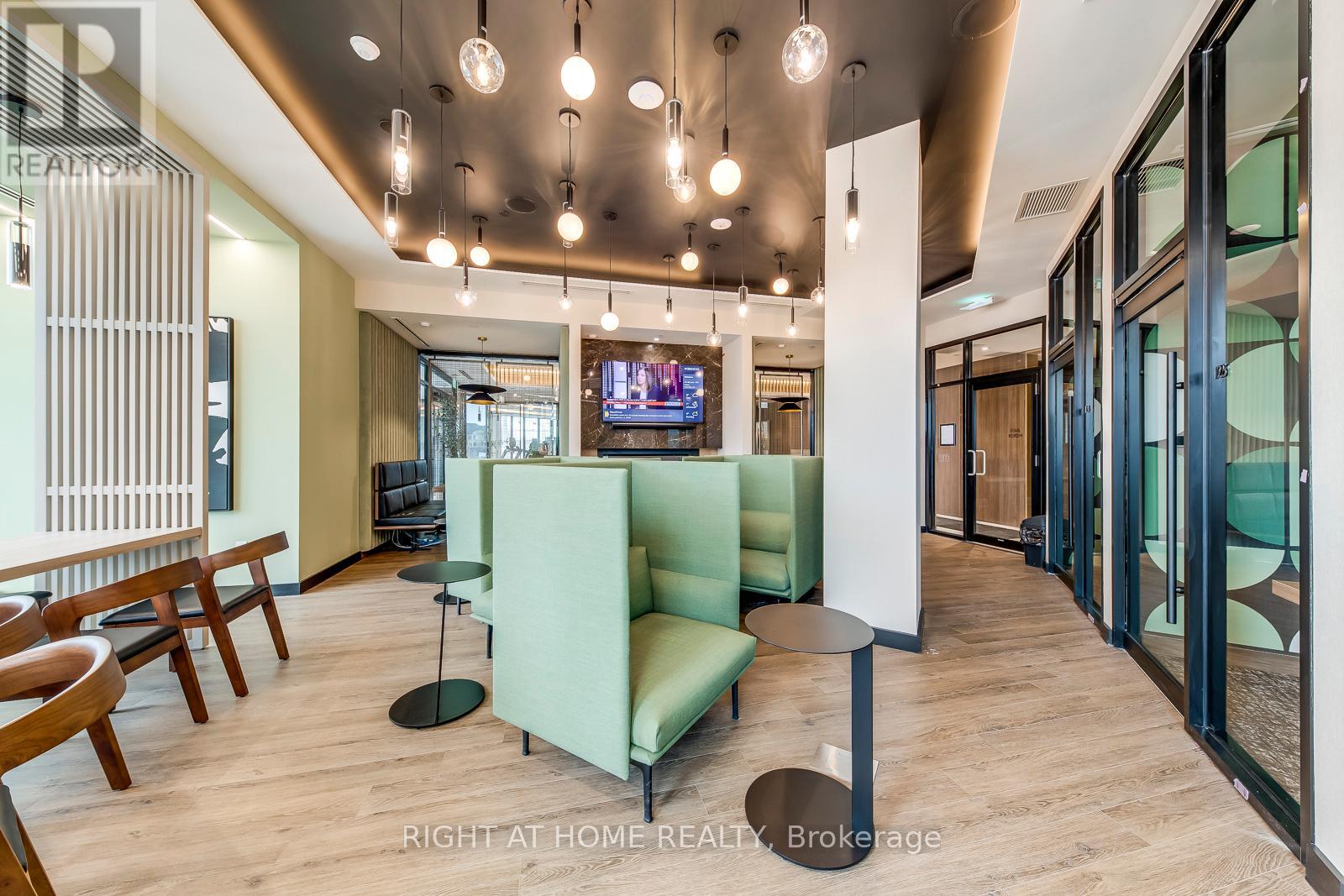 136 - 2501 Saw Whet Boulevard, Oakville, Ontario  L6M 5N2 - Photo 27 - W12014584