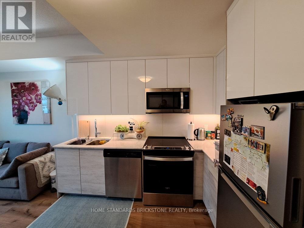405 - 60 Frederick Street, Kitchener, Ontario  N2H 0C7 - Photo 10 - X12014563