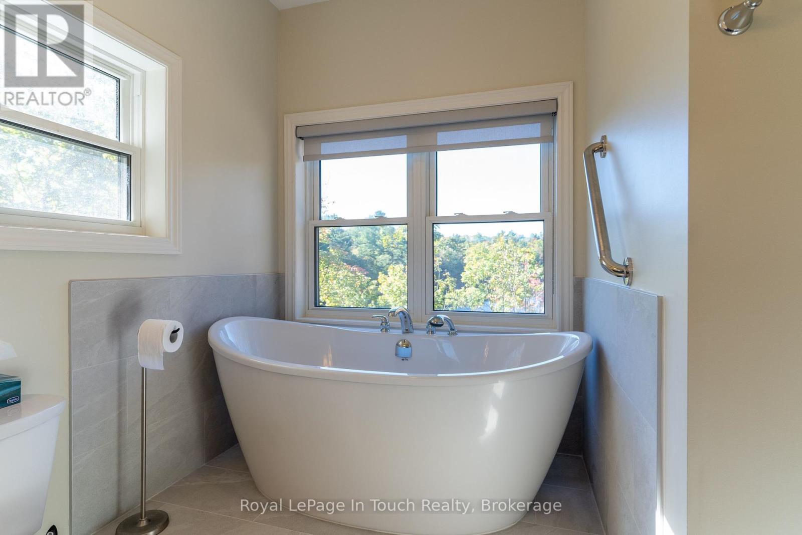 8814 Georgian Bay Shore, Georgian Bay, Ontario  P0E 1E0 - Photo 28 - X12014670