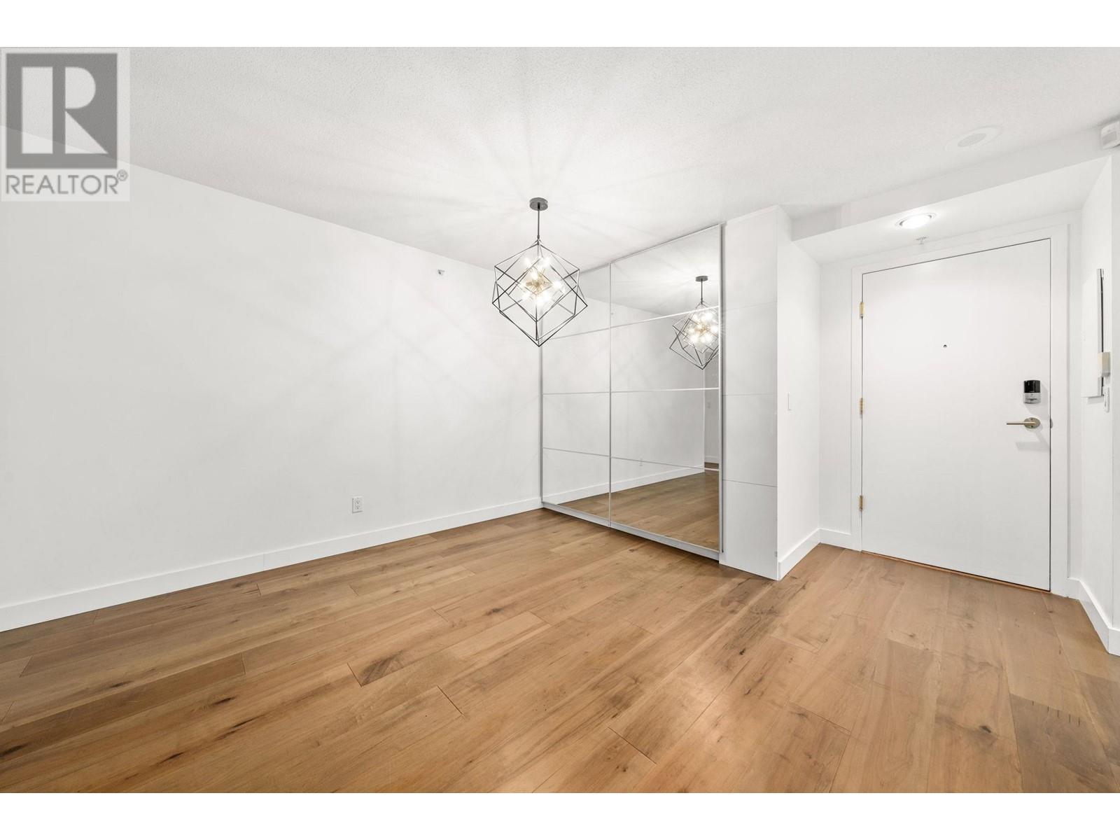 306 1318 Homer Street, Vancouver, British Columbia  V6B 6A7 - Photo 4 - R2968434