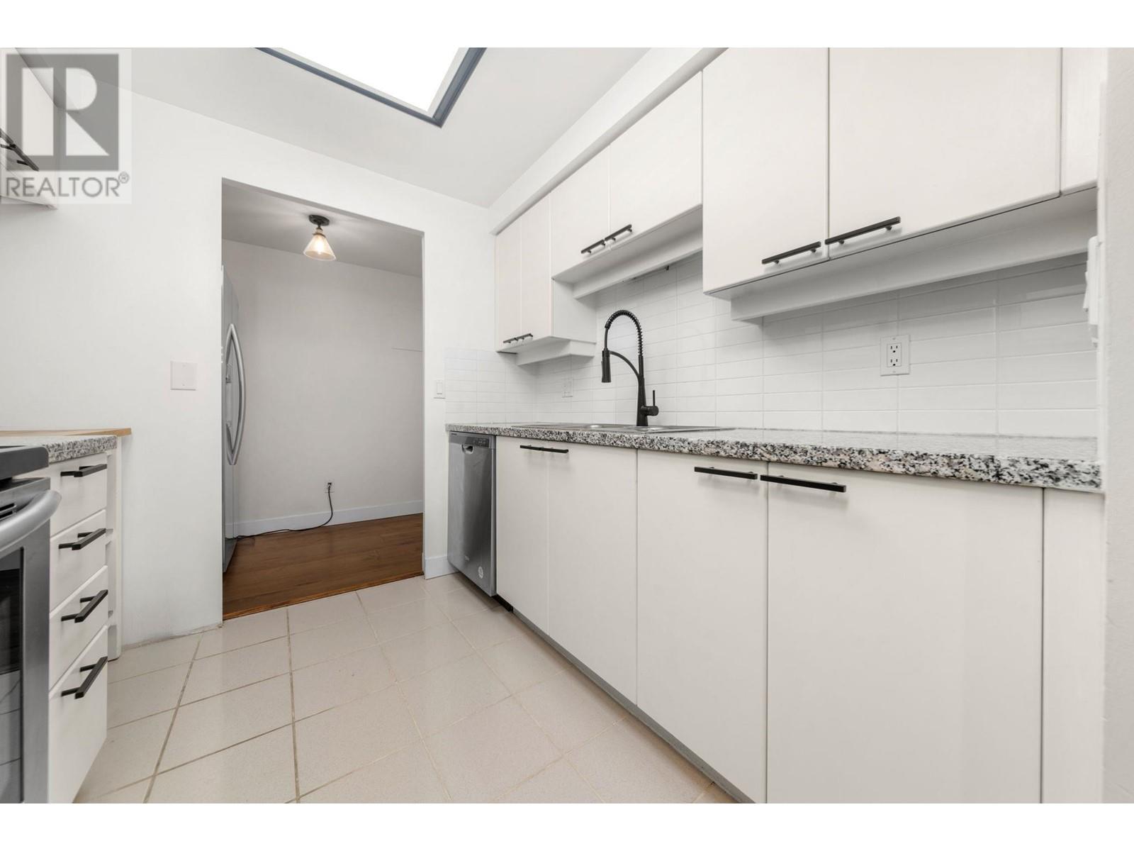 306 1318 Homer Street, Vancouver, British Columbia  V6B 6A7 - Photo 12 - R2968434