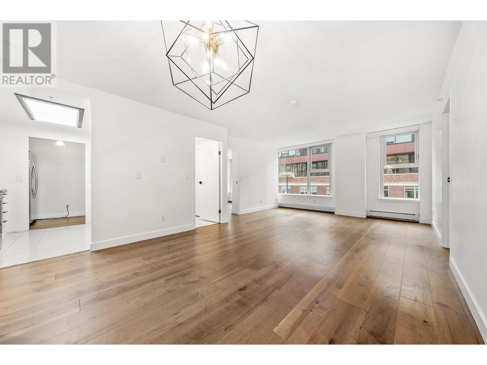 306 1318 Homer Street, Vancouver, British Columbia  V6B 6A7 - Photo 11 - R2968434