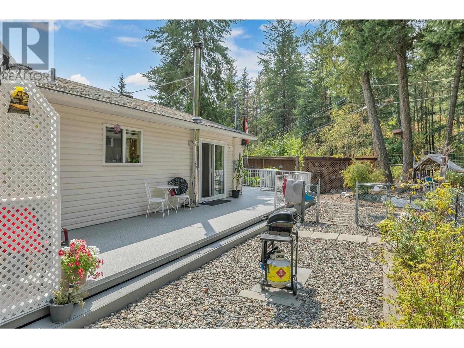 Property at 10736 Pinecrest Road image 5