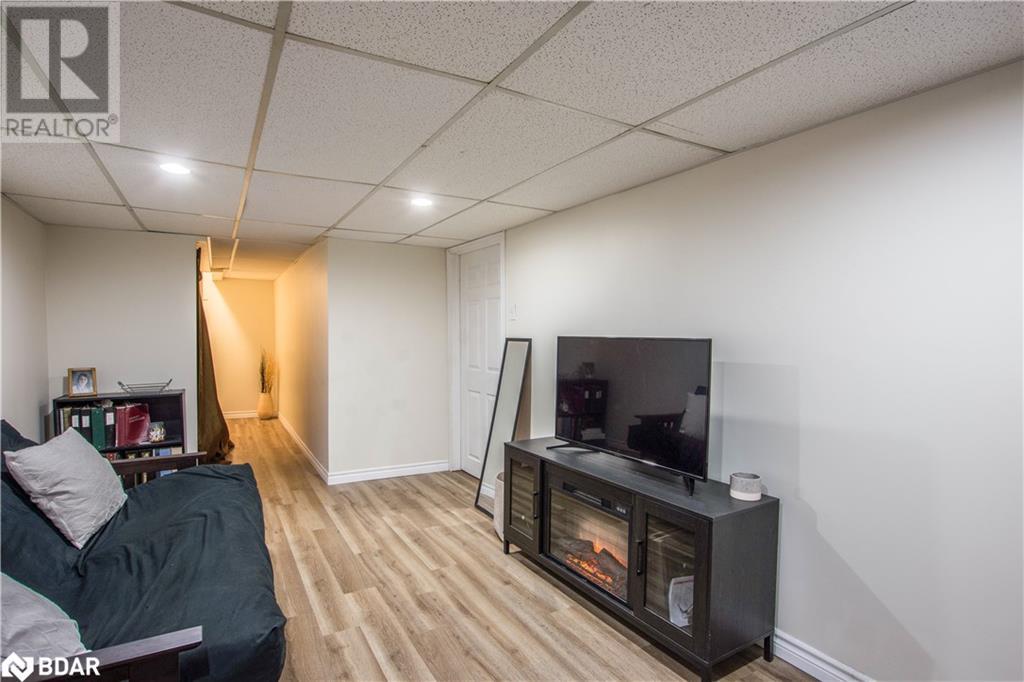 261 Rose Street Unit# 4, Barrie, Ontario  L4M 2V3 - Photo 14 - 40702543