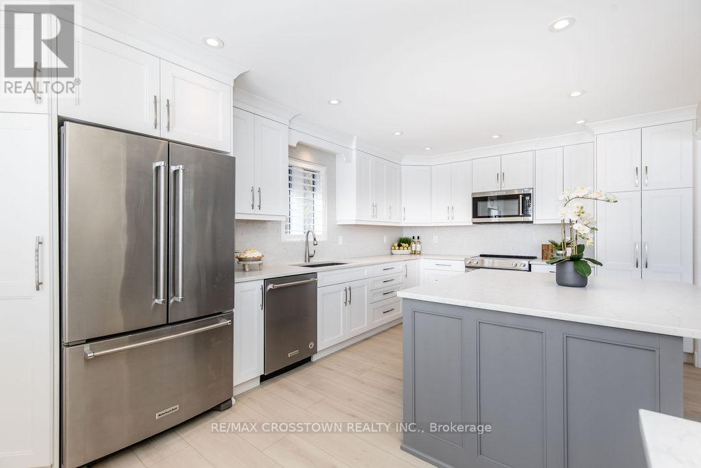 3 Stanley Avenue, Oro-Medonte (Hawkestone), Ontario  L0L 1T0 - Photo 16 - S12014650