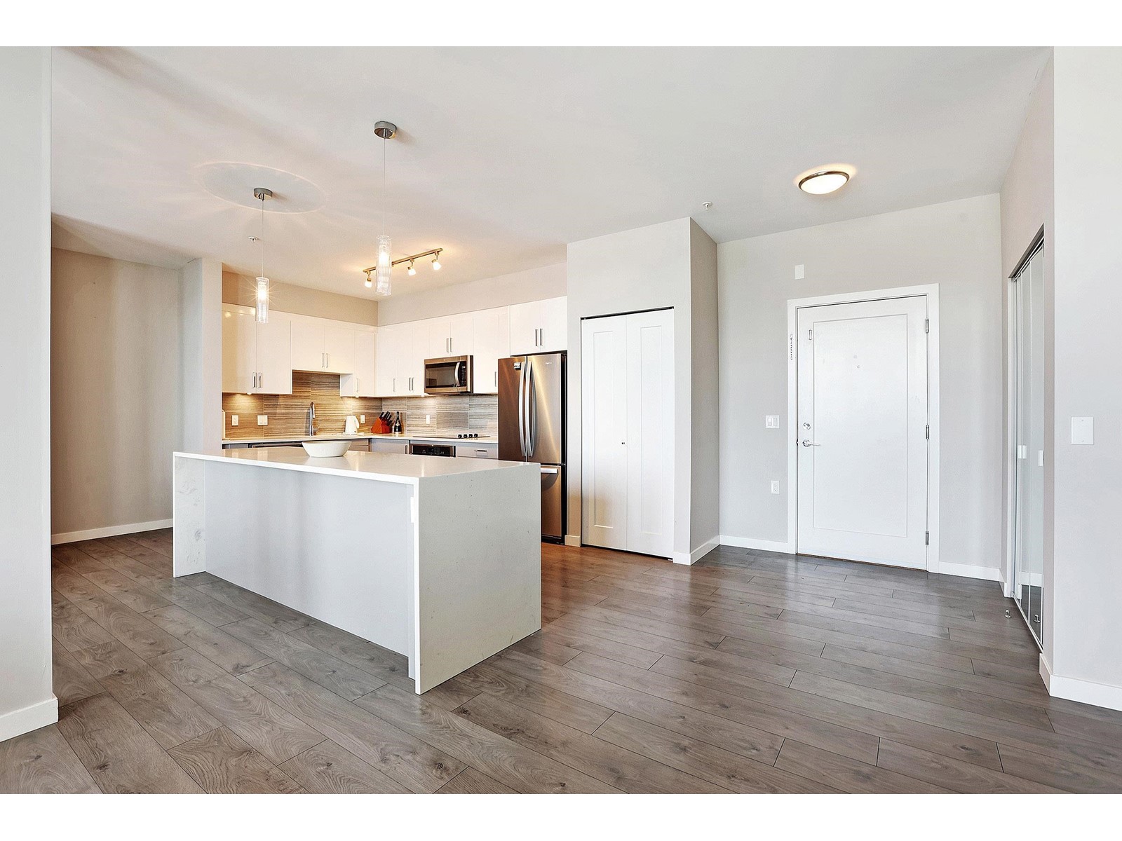 Property at F408 20211 66 AVENUE image 2