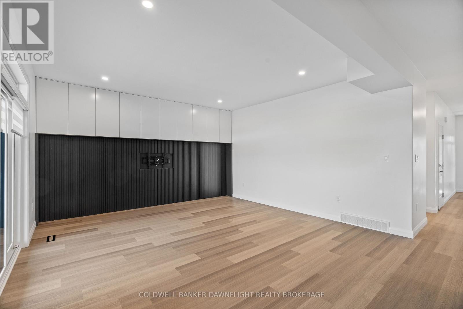 592 Albert Street, South Huron, Ontario  N0M 1S1 - Photo 18 - X12014788