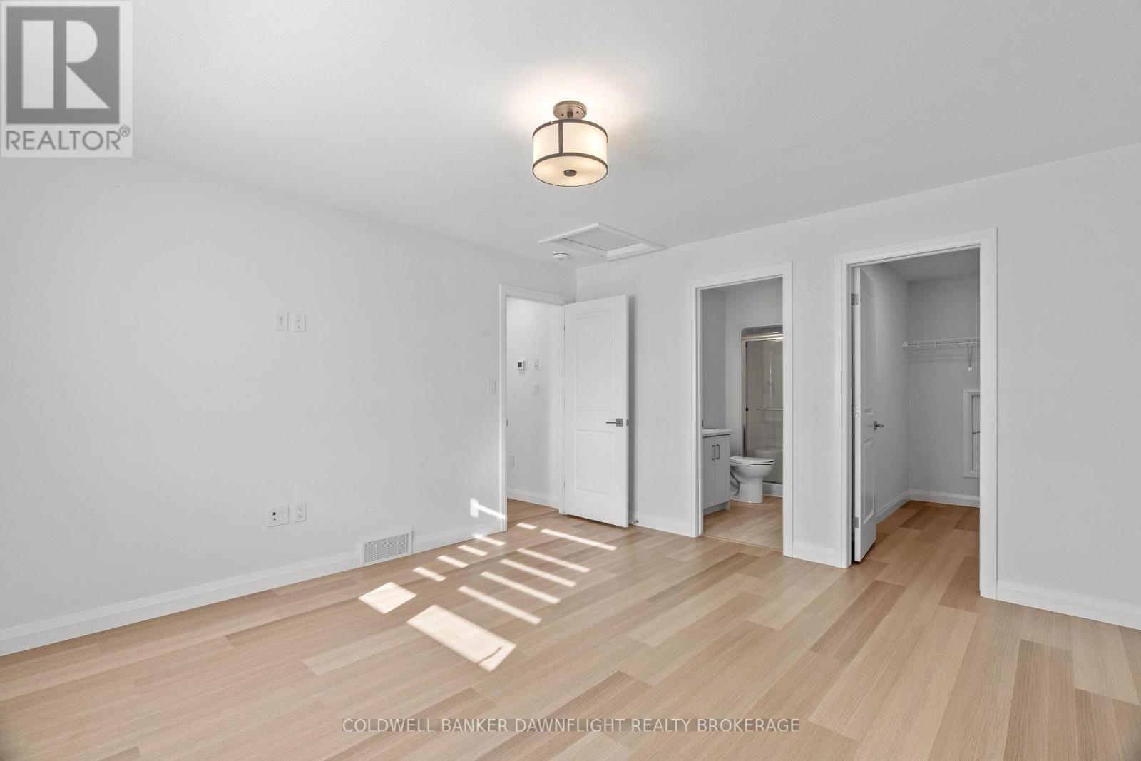 592 Albert Street, South Huron, Ontario  N0M 1S1 - Photo 32 - X12014788