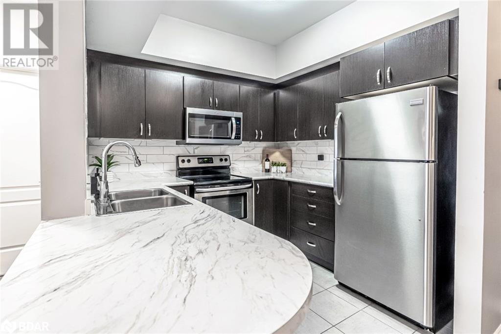 720 Yonge Street Unit# 309, Barrie, Ontario  L9J 0G9 - Photo 3 - 40702772