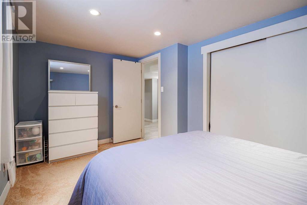2 Hamlet Road Sw, Calgary, Alberta  T2V 3C8 - Photo 29 - A2195022