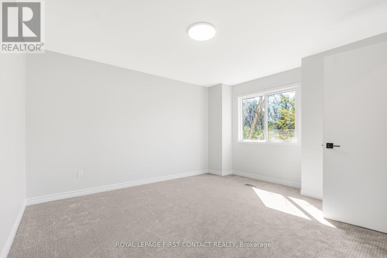 14-16 Peel Street, Barrie, Ontario  L4M 3K8 - Photo 10 - S12014794