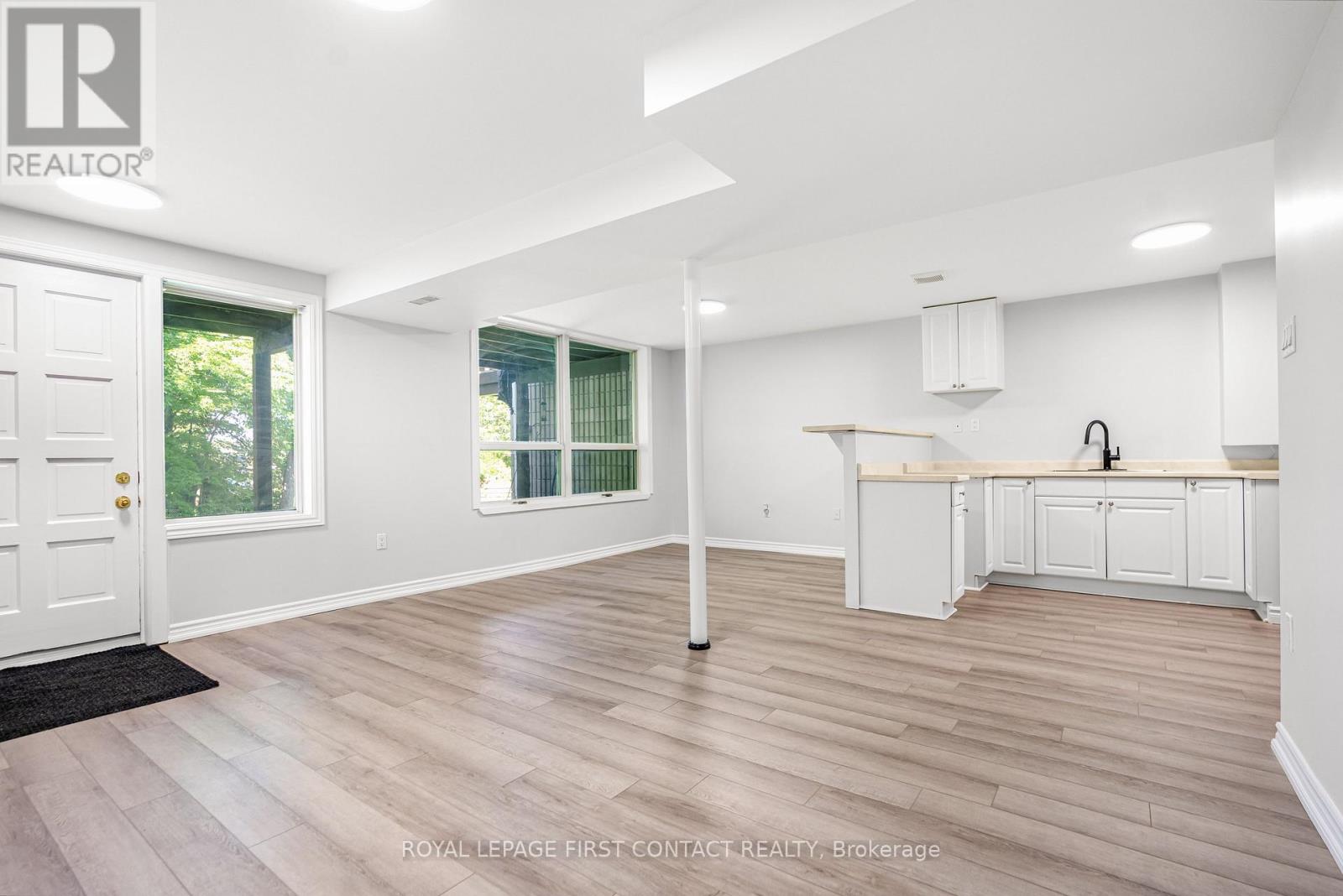 14-16 Peel Street, Barrie, Ontario  L4M 3K8 - Photo 11 - S12014794
