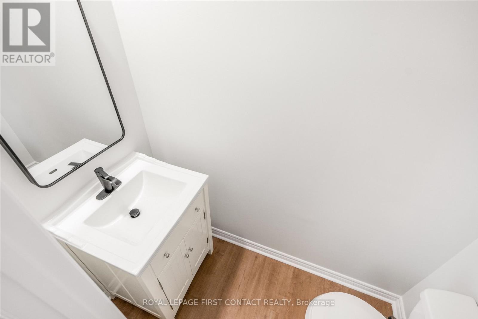 14-16 Peel Street, Barrie, Ontario  L4M 3K8 - Photo 6 - S12014794