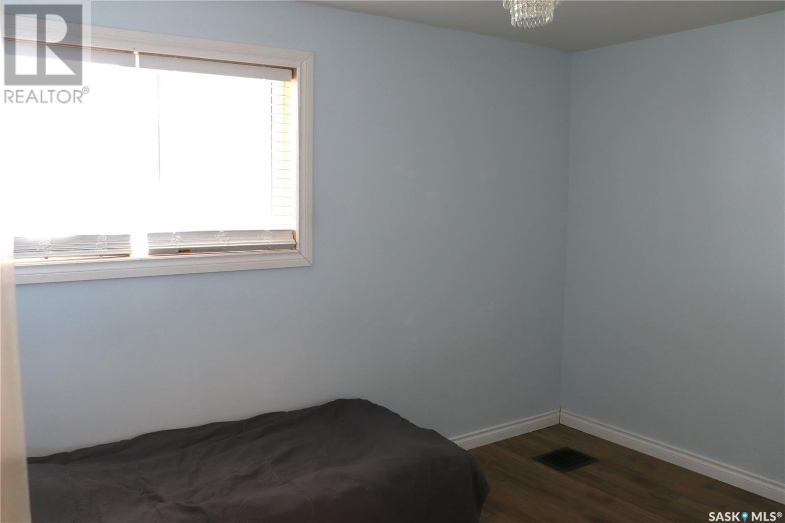 217 Second Avenue E, Debden, Saskatchewan  S0J 0S0 - Photo 16 - SK998665