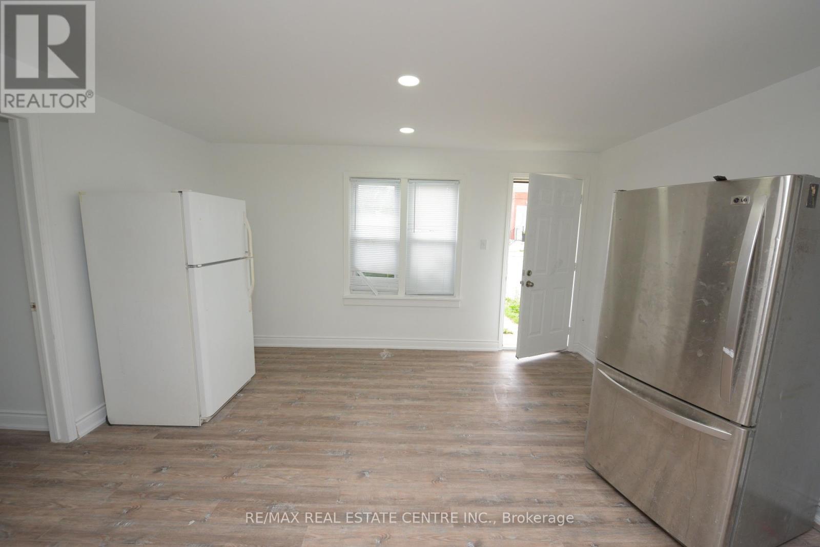 69-71 Cedar Street, Cambridge, Ontario  N1S 1V5 - Photo 14 - X12014721