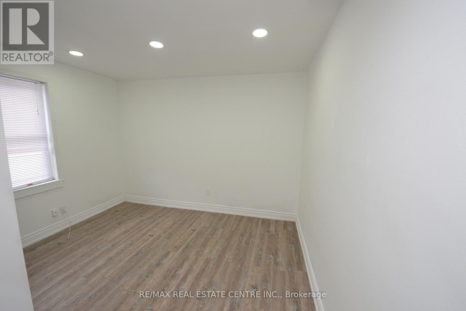 69-71 Cedar Street, Cambridge, Ontario  N1S 1V5 - Photo 16 - X12014721