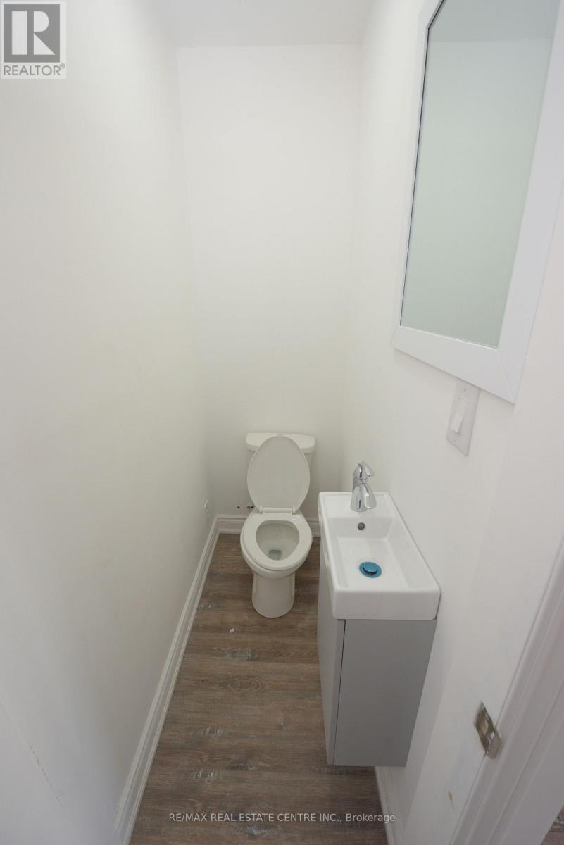 69-71 Cedar Street, Cambridge, Ontario  N1S 1V5 - Photo 30 - X12014721